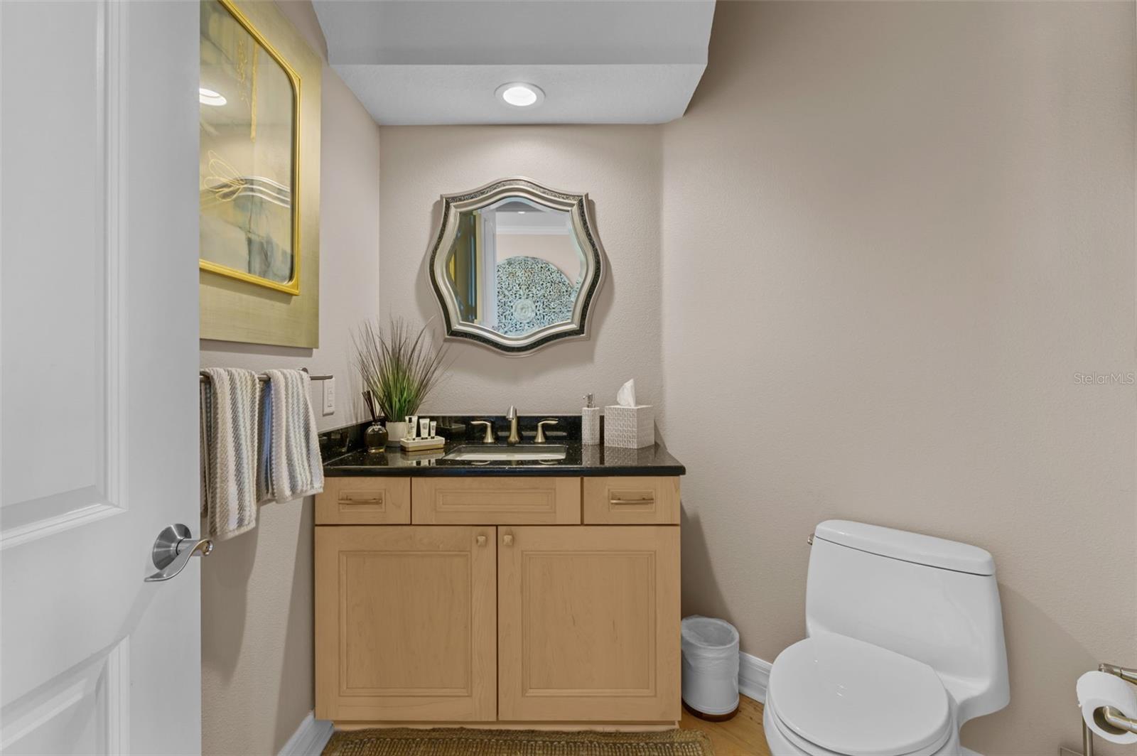 SOUTH CSWY ISLE YACHT CLUB ADD - Residential Lease