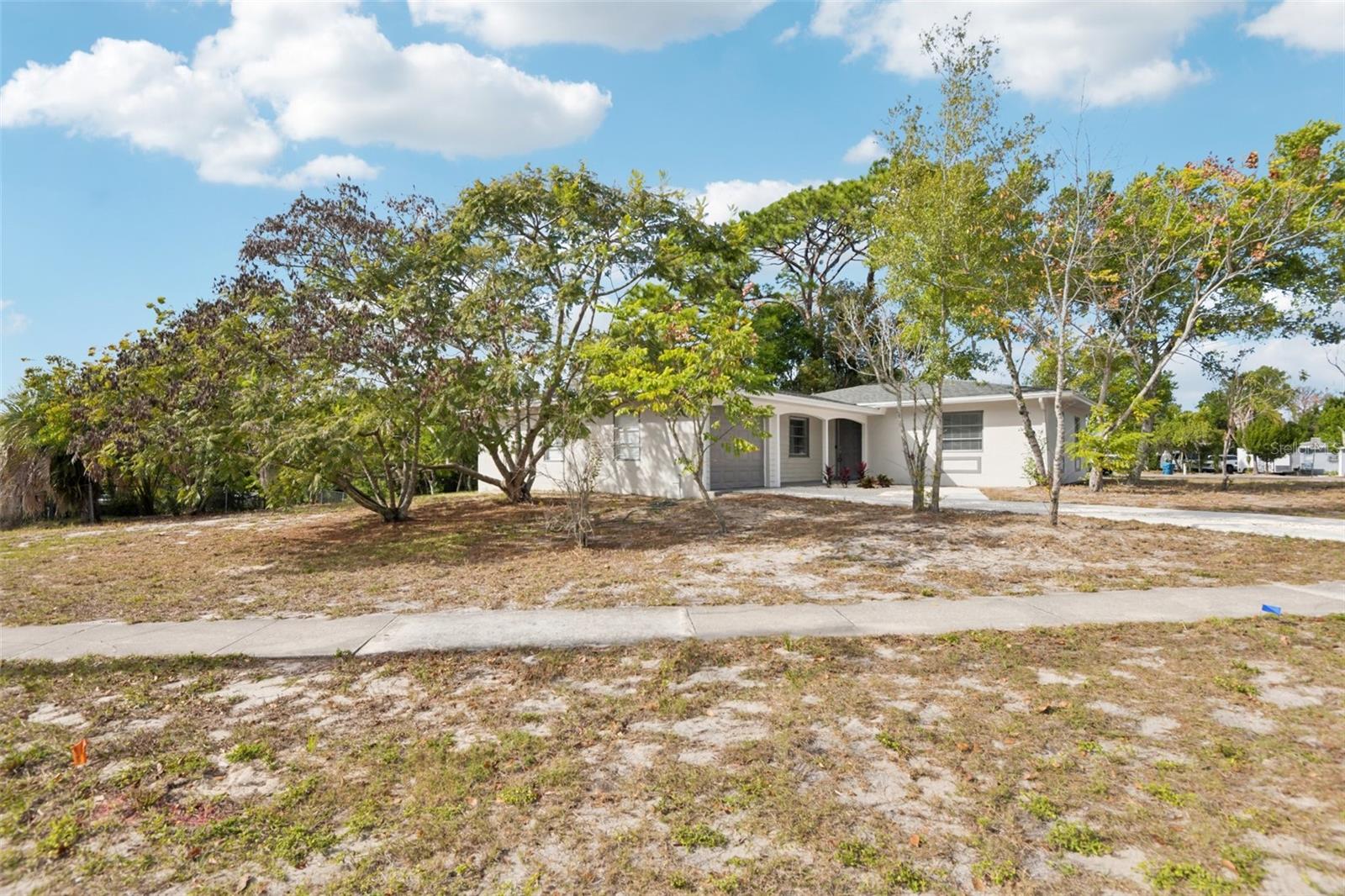 SPRING HILL - Residential