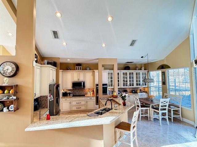 COURTLEIGH PARK - Residential