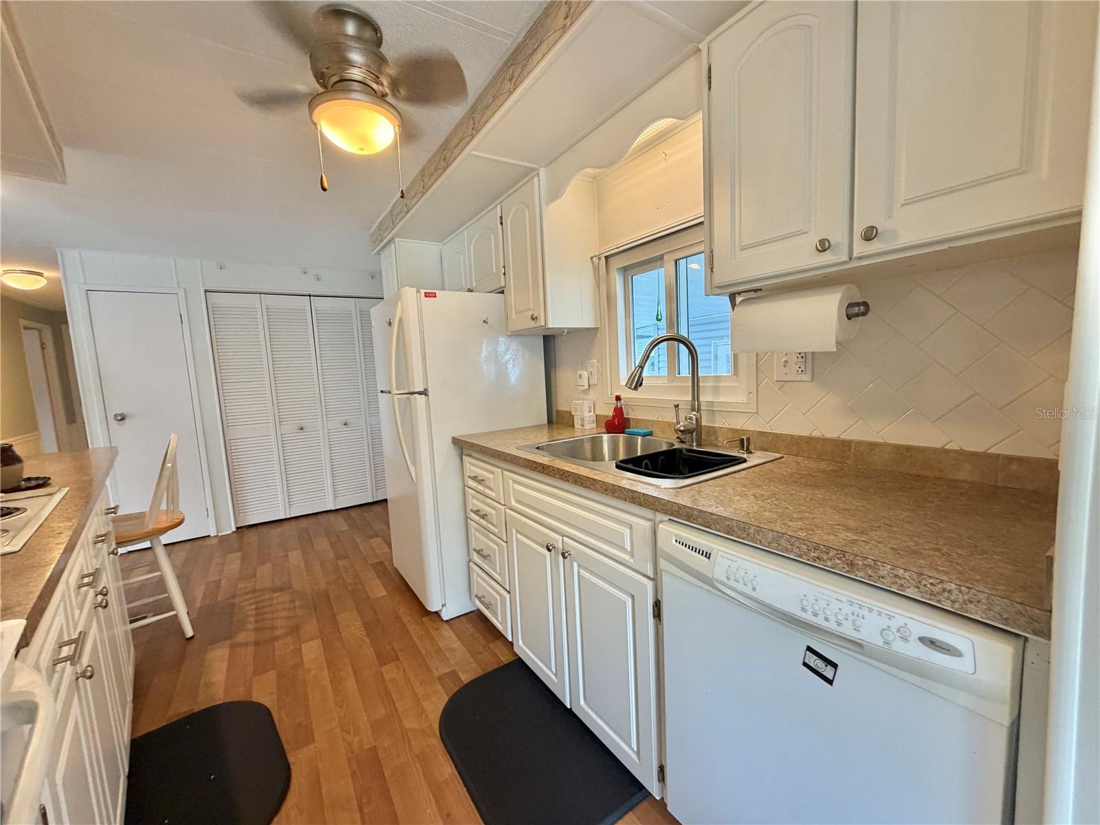 HAWTHORNE AT LEESBURG A COOP - Residential