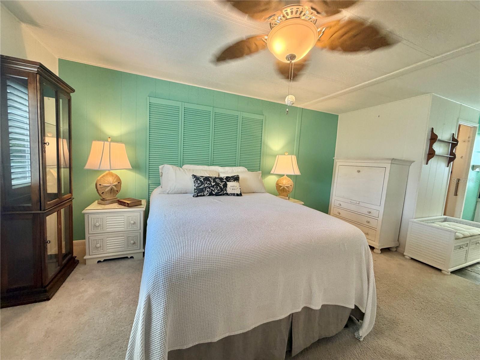 HAWTHORNE AT LEESBURG A COOP - Residential