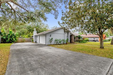 A home in CASSELBERRY