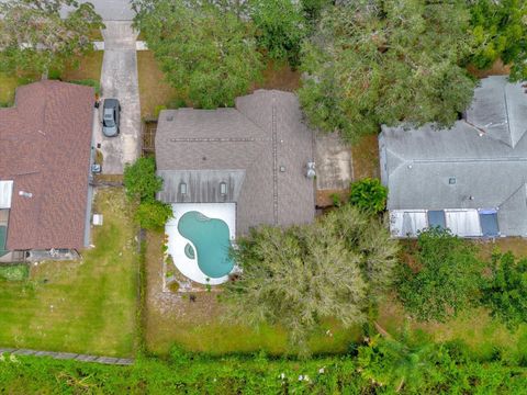 A home in CASSELBERRY