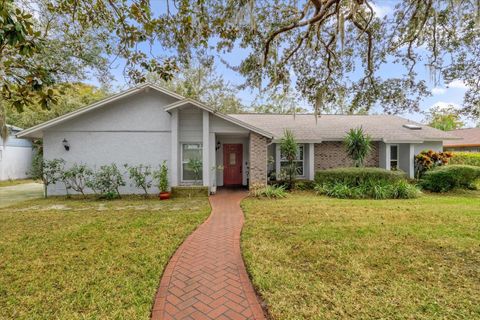 A home in CASSELBERRY