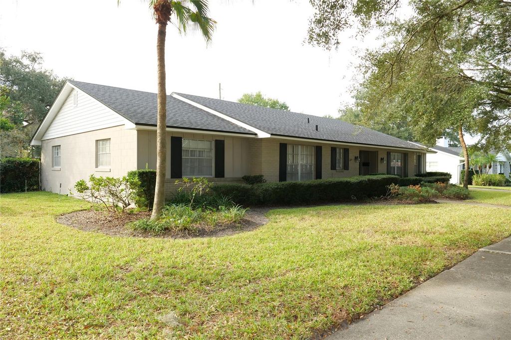 Photo of 2221 Santa Antilles Road, Orlando, FL 32806 (MLS # O6368674)