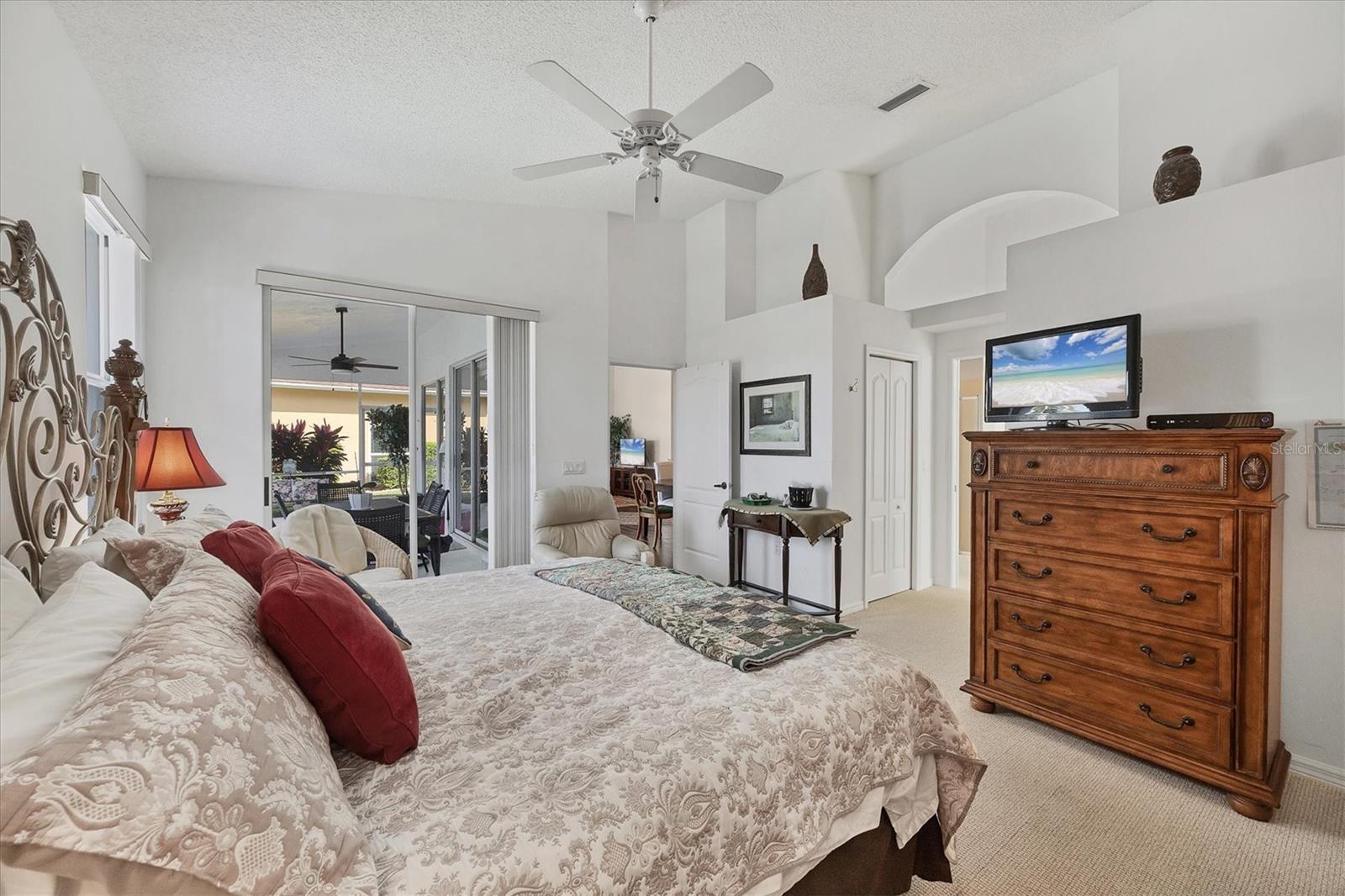 STONEYBROOK GOLF & COUNTRY CLUB - Residential