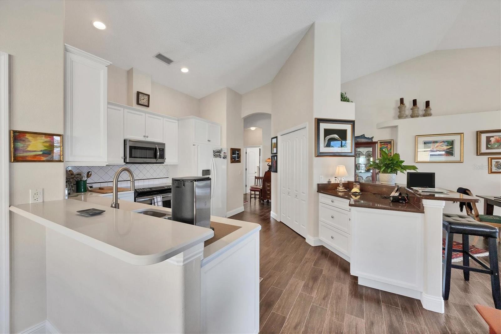 STONEYBROOK GOLF & COUNTRY CLUB - Residential