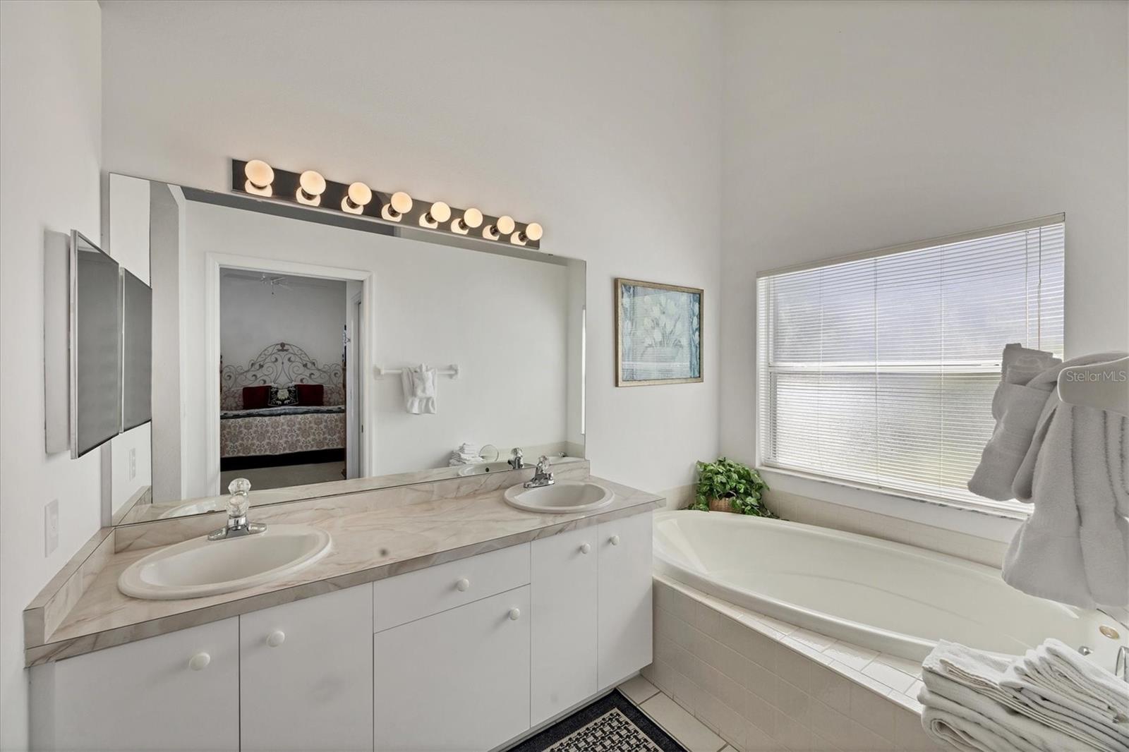 STONEYBROOK GOLF & COUNTRY CLUB - Residential