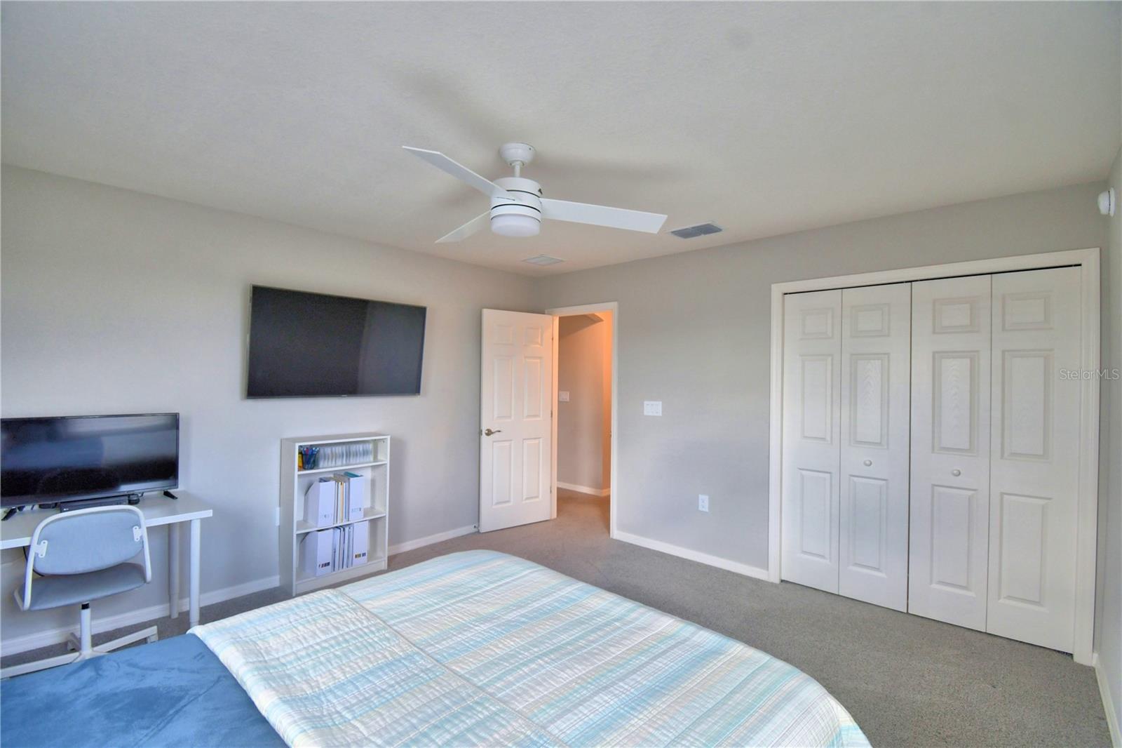 SCENIC BLUFF PH TWO - Residential