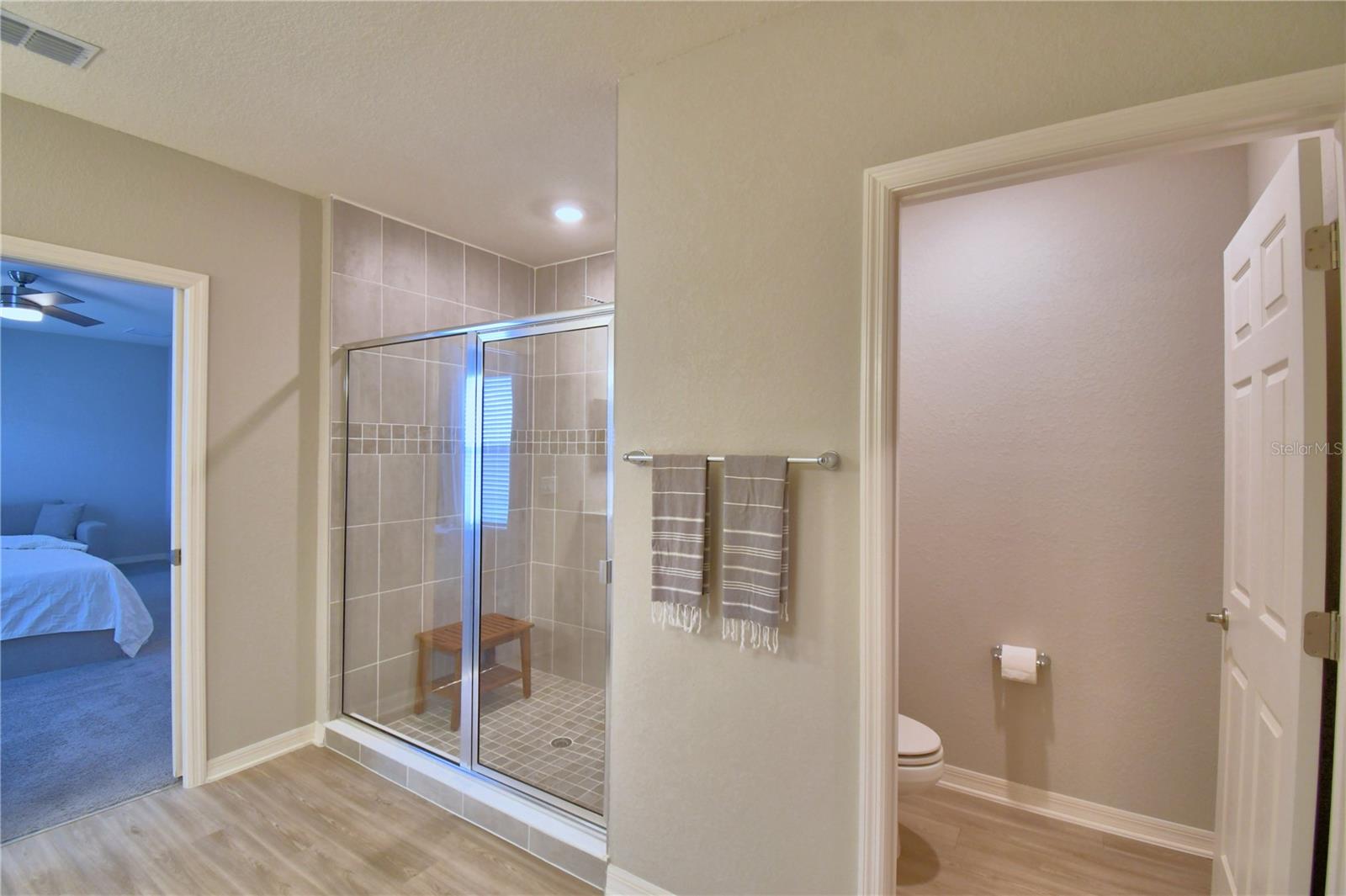 SCENIC BLUFF PH TWO - Residential