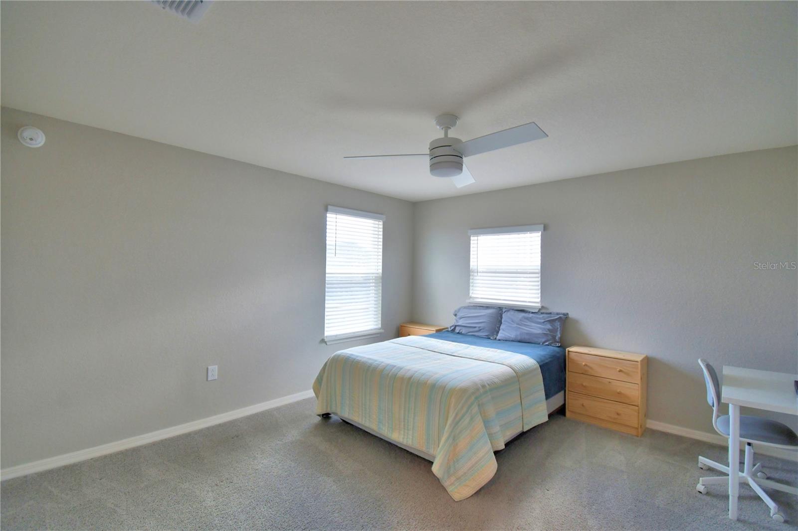 SCENIC BLUFF PH TWO - Residential