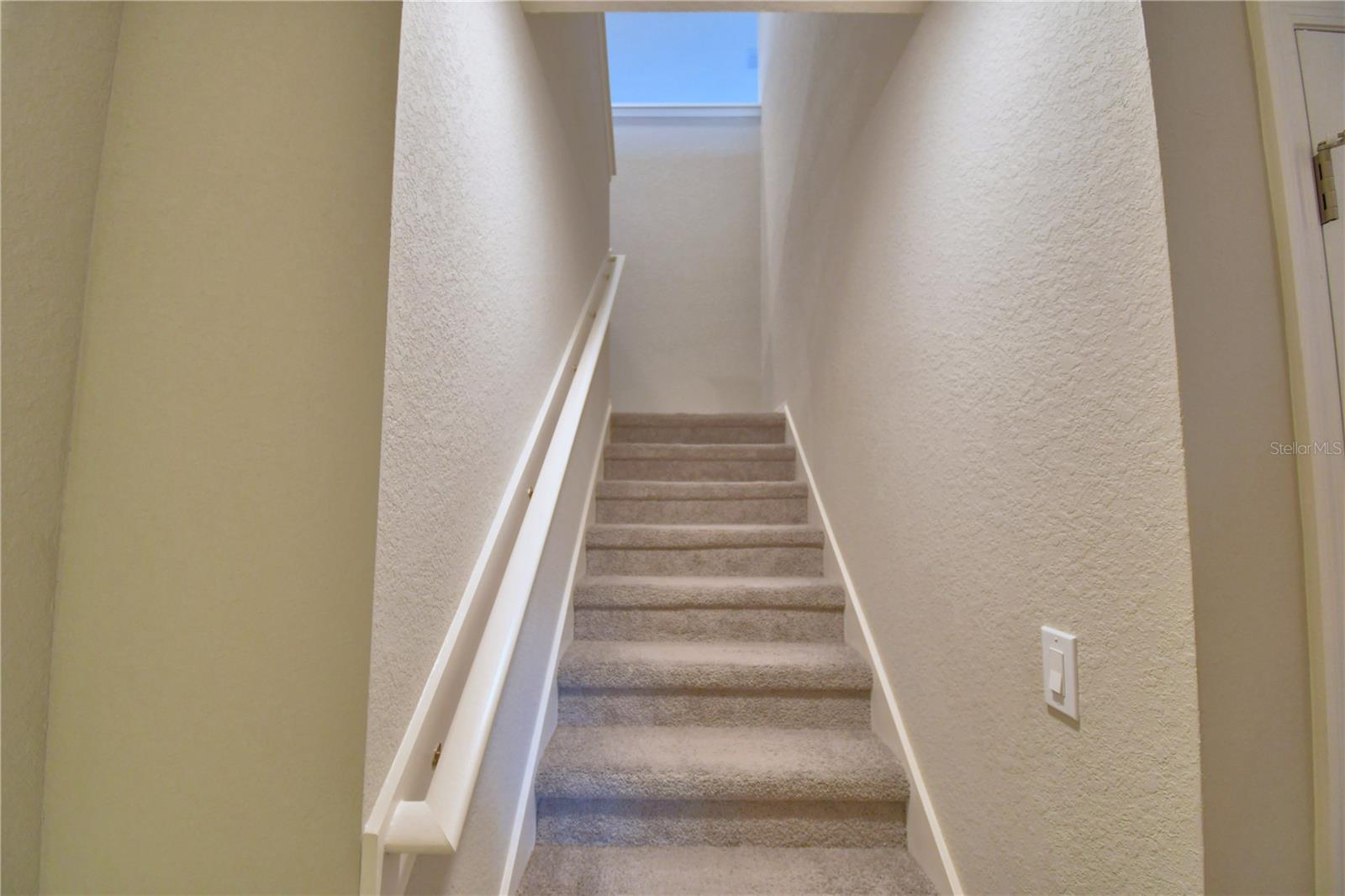 SCENIC BLUFF PH TWO - Residential