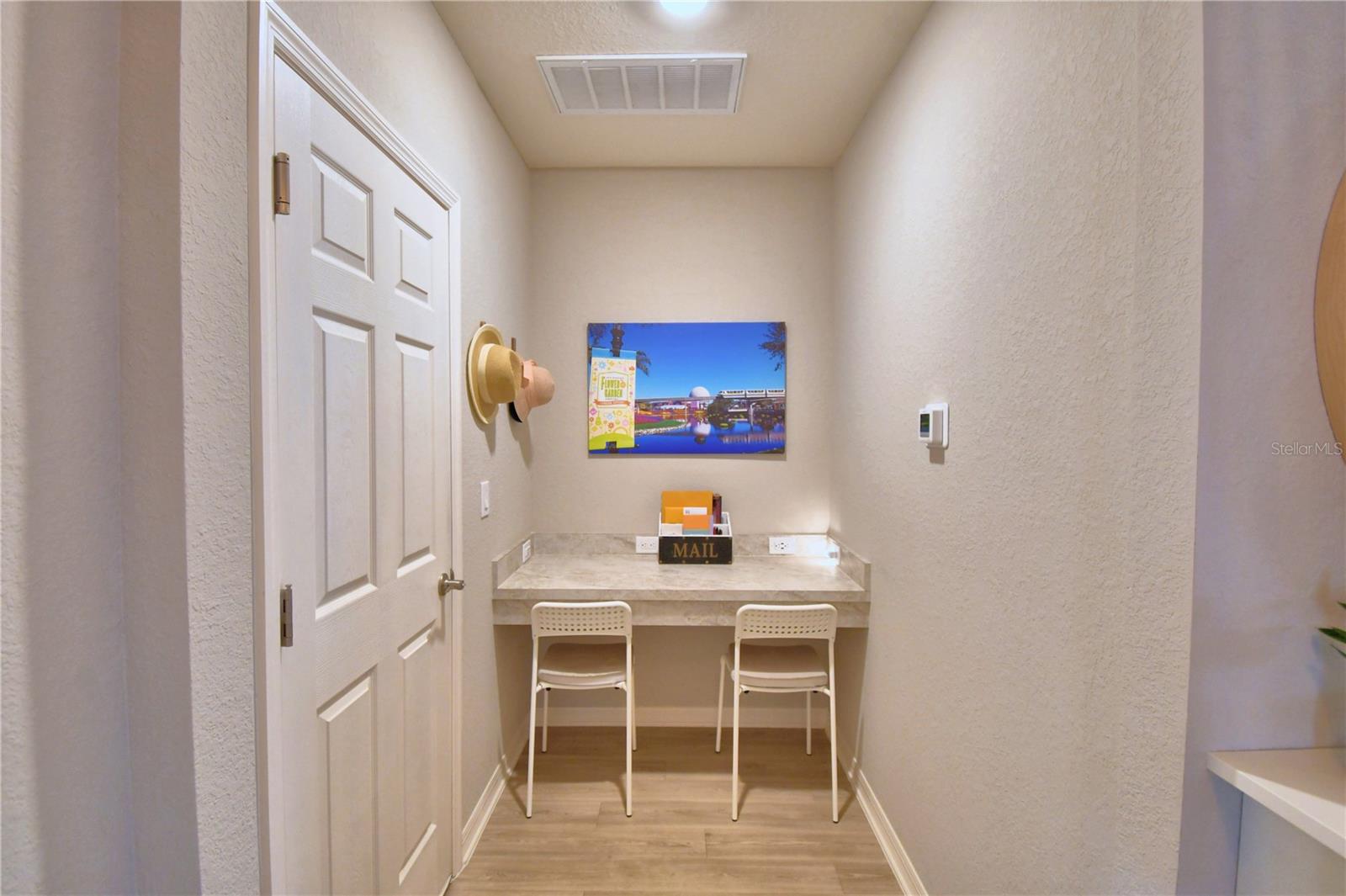 SCENIC BLUFF PH TWO - Residential