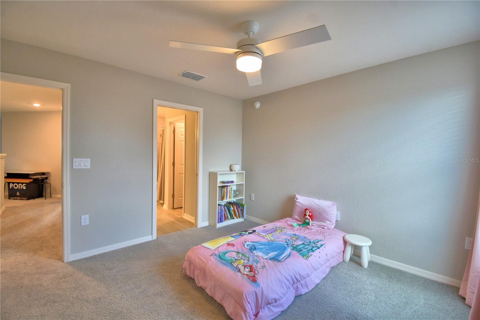 SCENIC BLUFF PH TWO - Residential