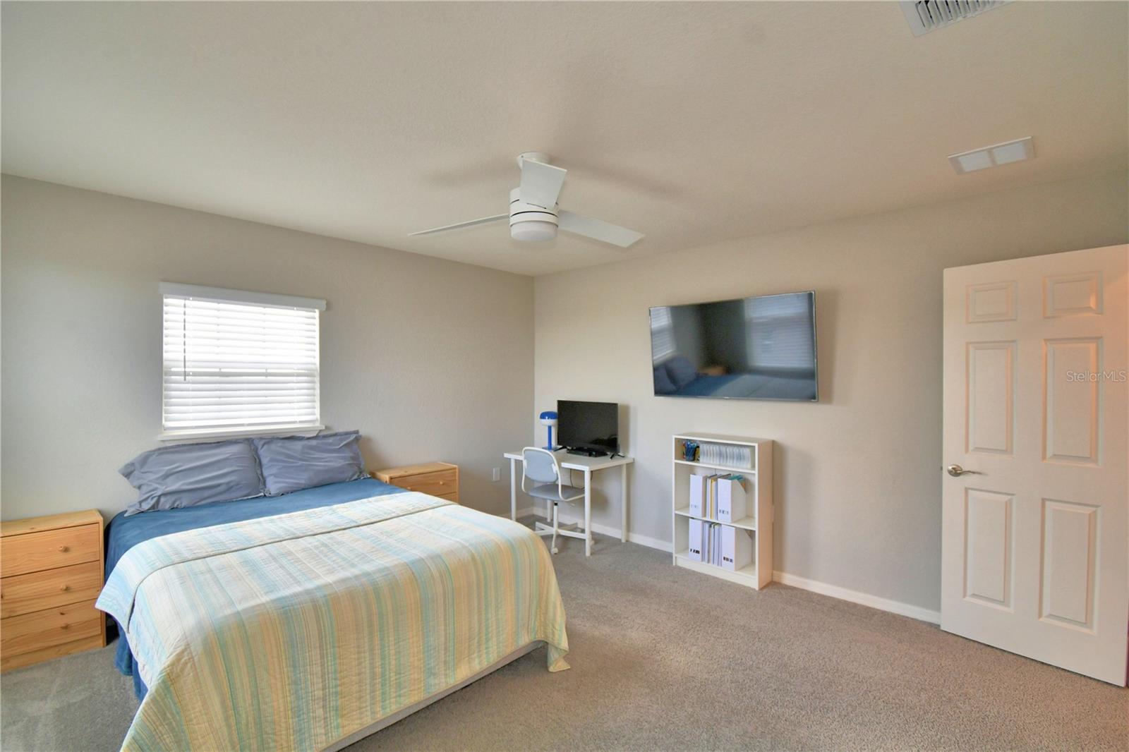 SCENIC BLUFF PH TWO - Residential