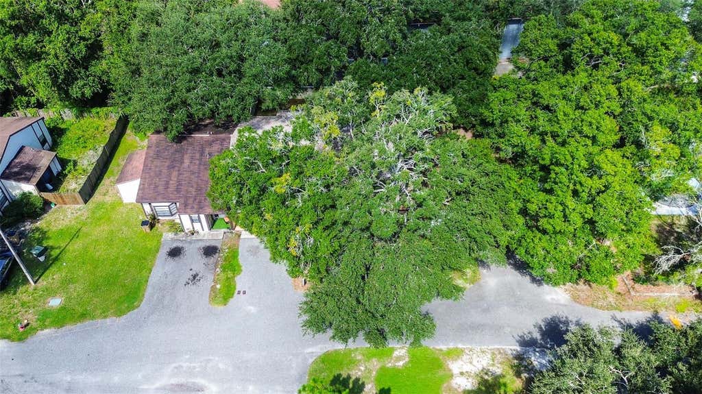 Photo of 10306 Councils Way, Temple Terrace, FL 33617 (MLS # TB8539136)
