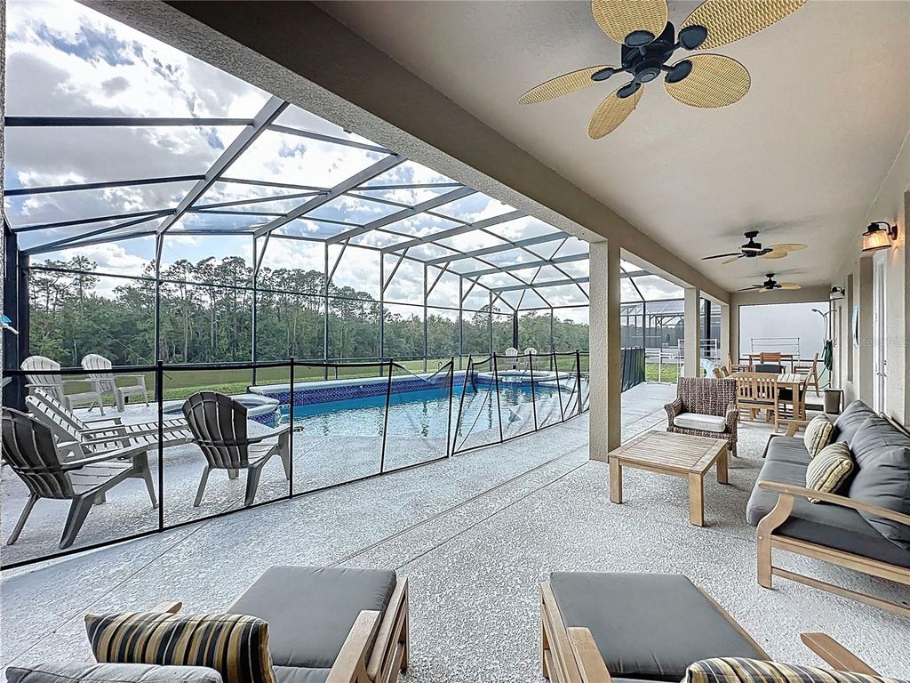 Photo of 8569 La Isla Drive, Kissimmee, FL 34747 (MLS # S5136843)