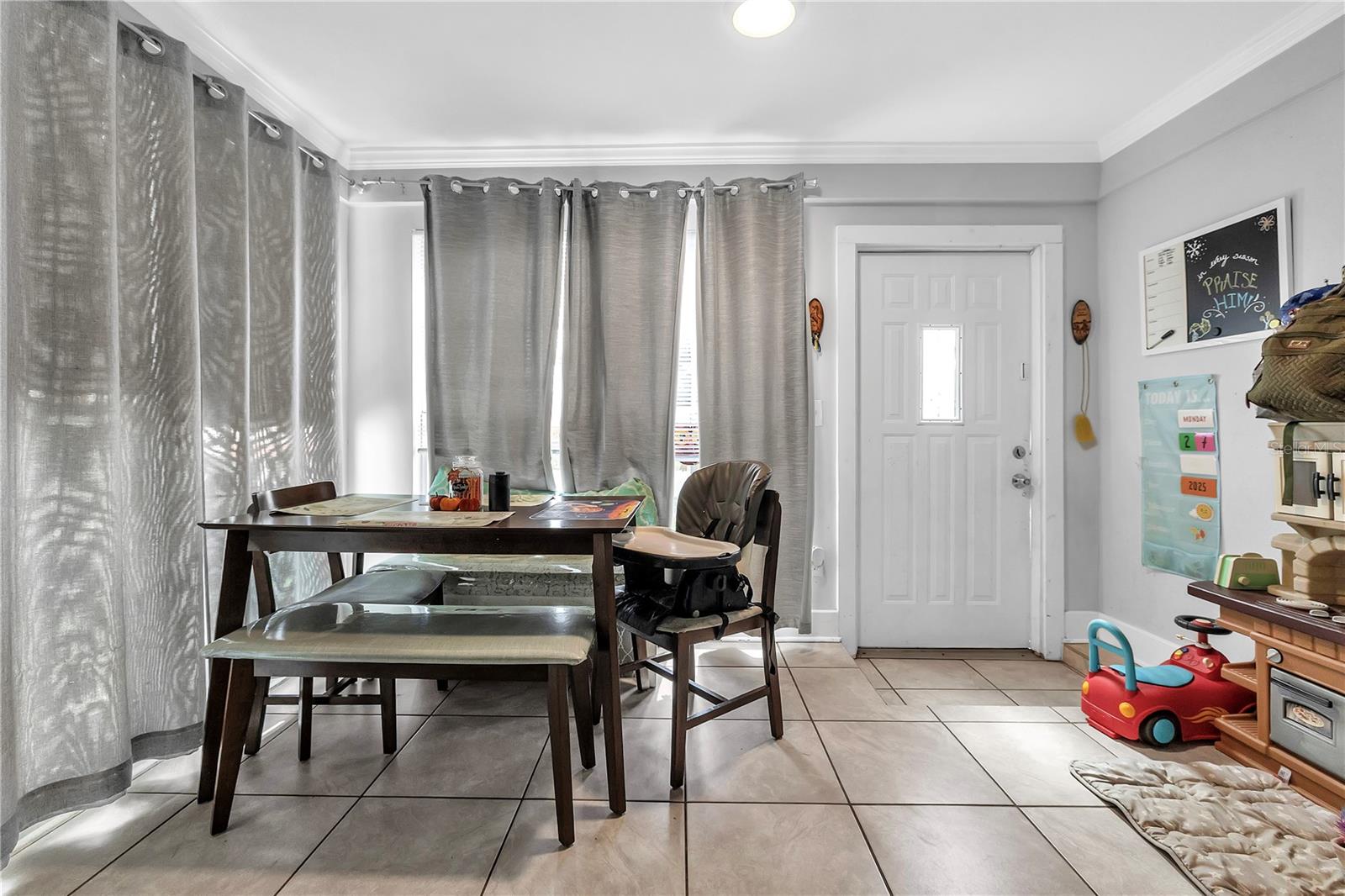 Casas a venda 4 - Jen Dantas 2055 WALTMAN STREET