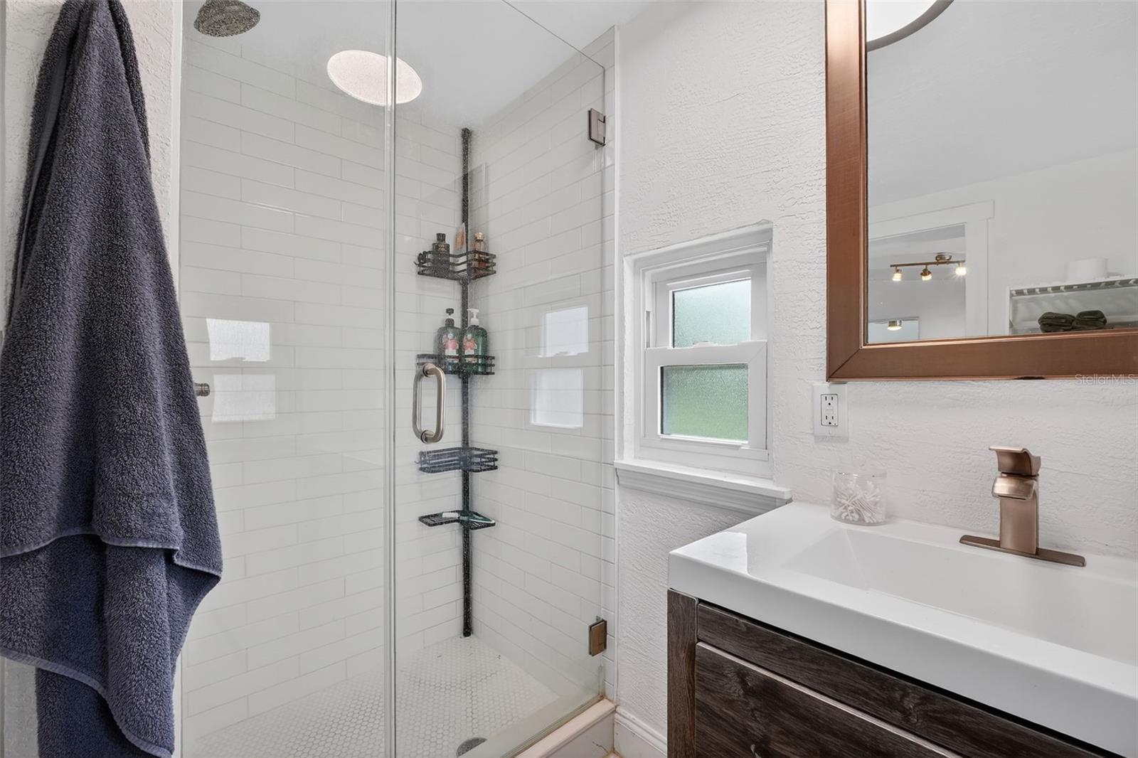 MENDALL HOMESTEAD - Residential