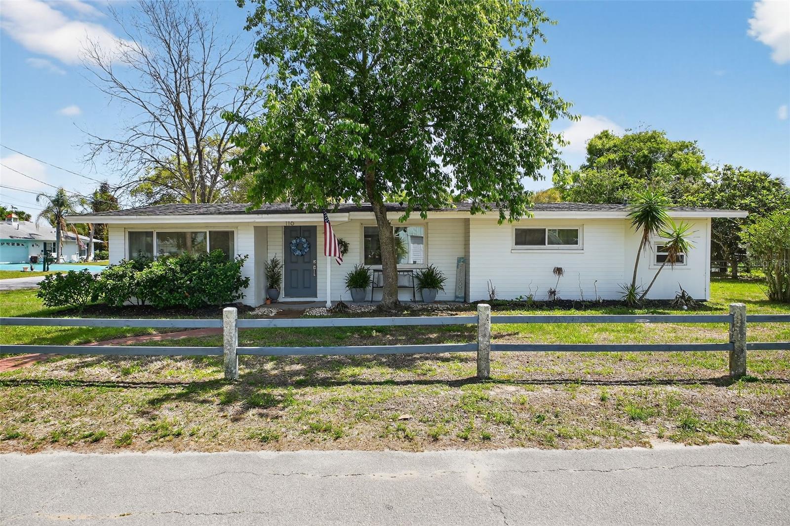MENDALL HOMESTEAD - Residential
