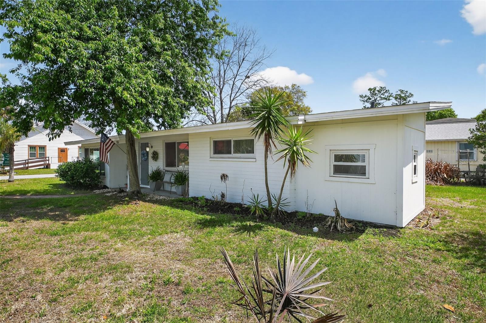 MENDALL HOMESTEAD - Residential