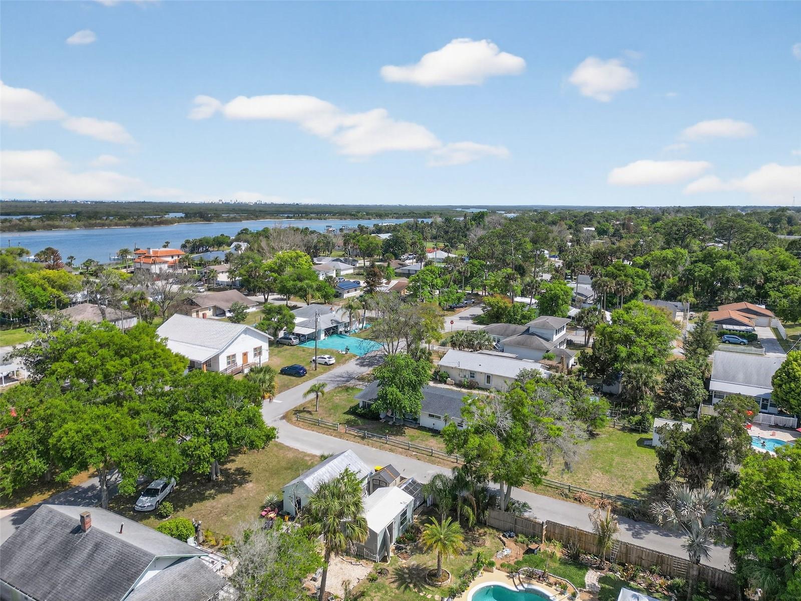 MENDALL HOMESTEAD - Residential