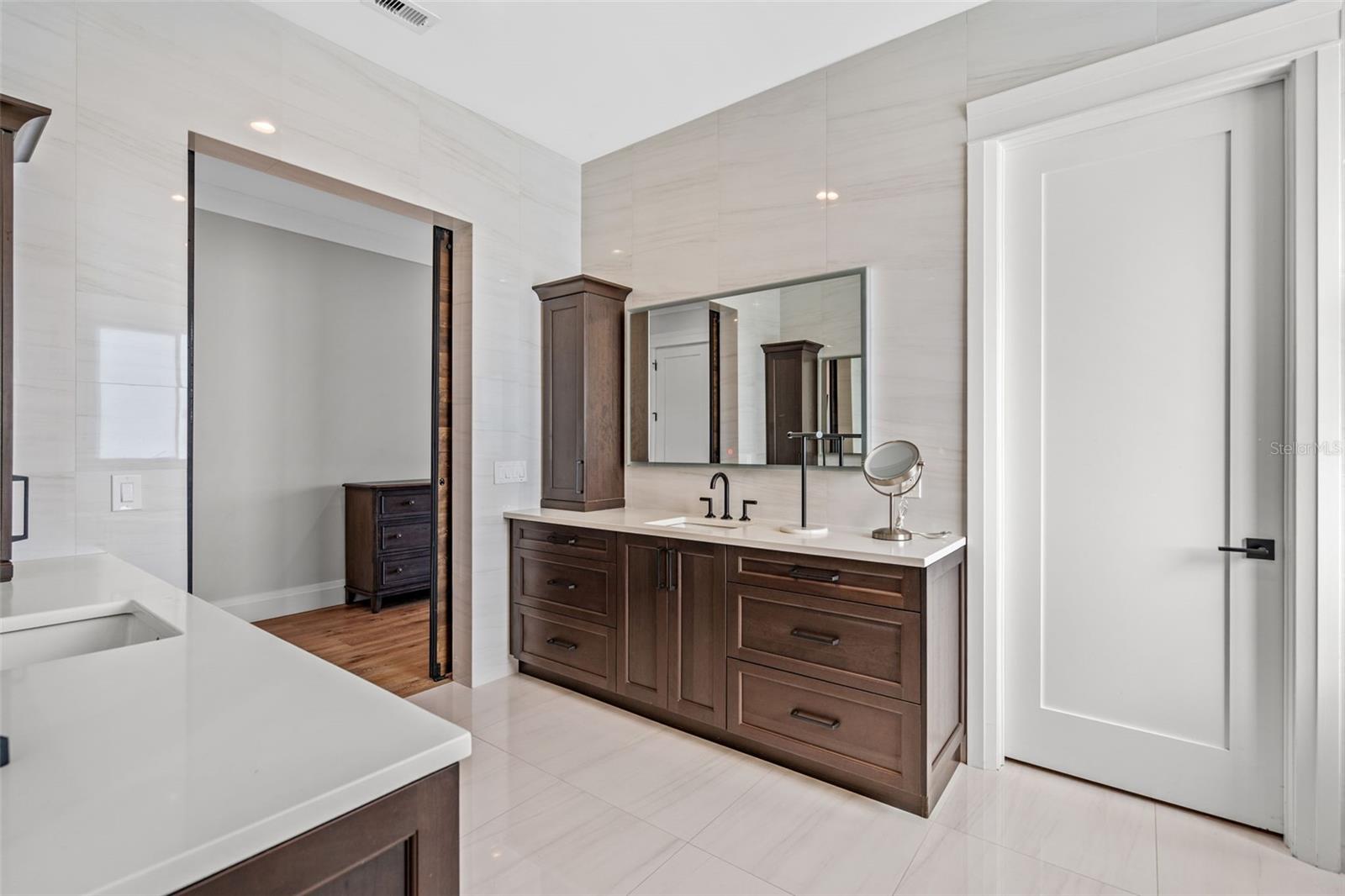 VENETIAN ISLES - Residential