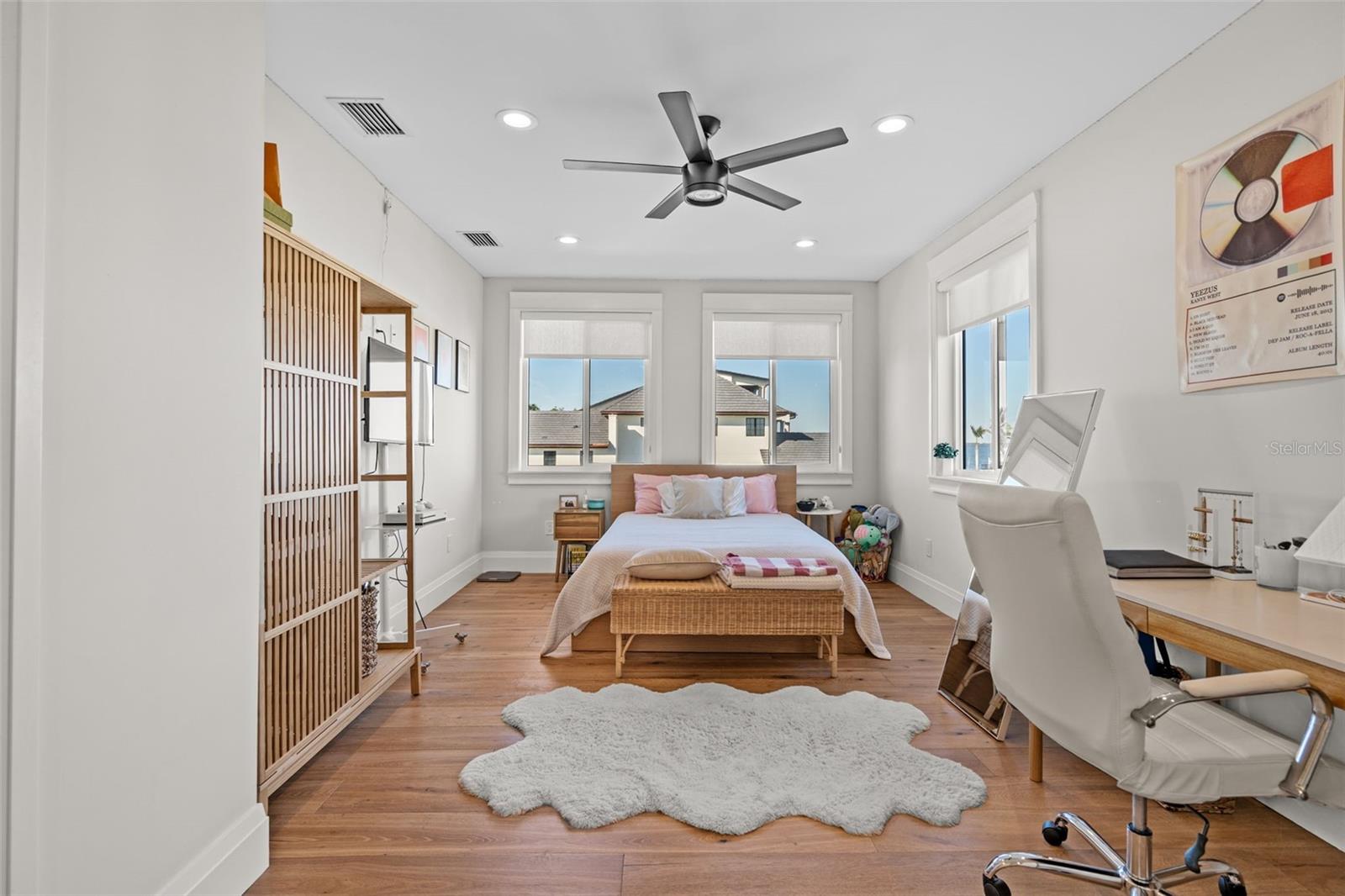 VENETIAN ISLES - Residential