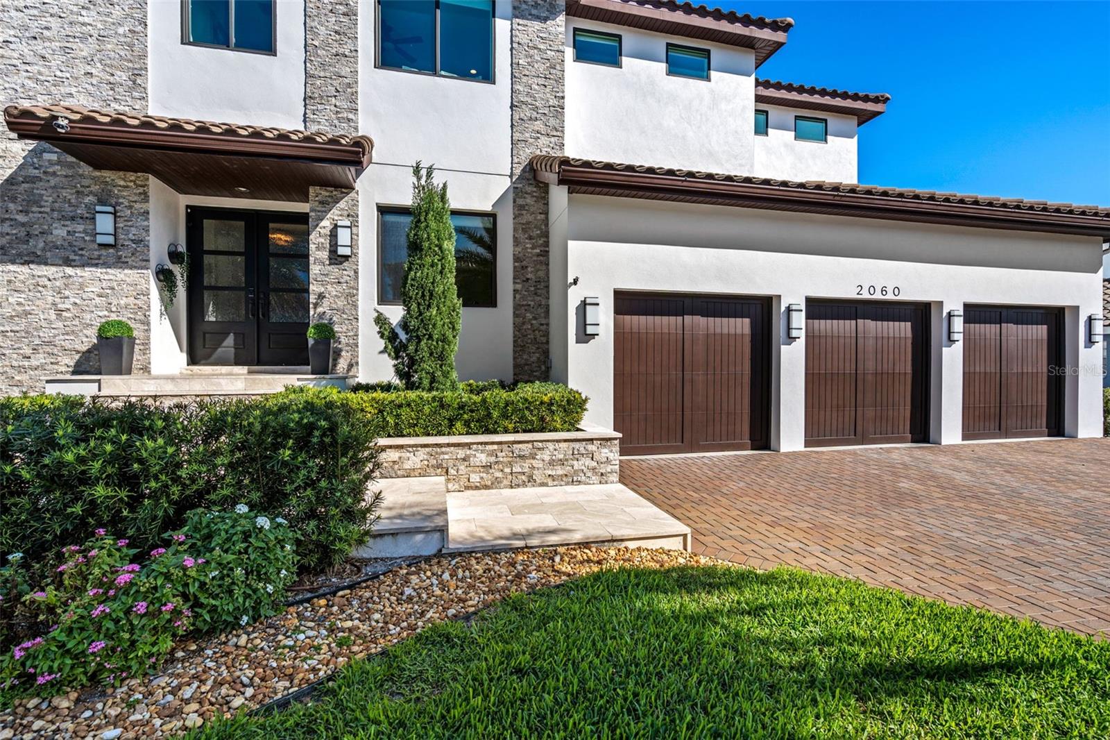 VENETIAN ISLES - Residential