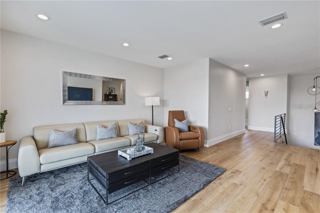 VENETIAN ISLES - Residential