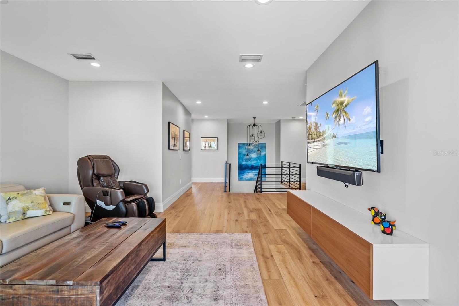 VENETIAN ISLES - Residential