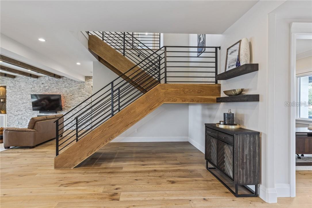 VENETIAN ISLES - Residential