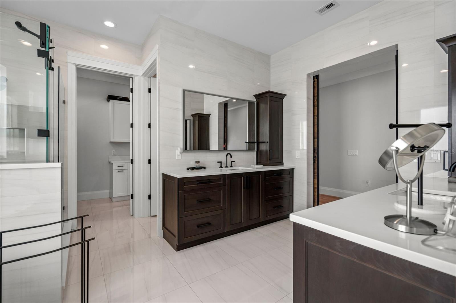 VENETIAN ISLES - Residential