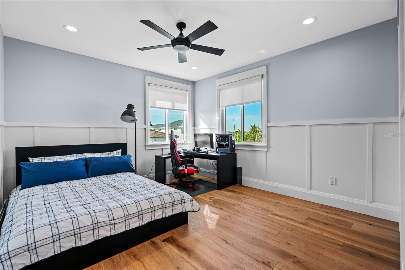 VENETIAN ISLES - Residential