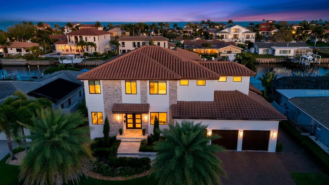 VENETIAN ISLES - Residential