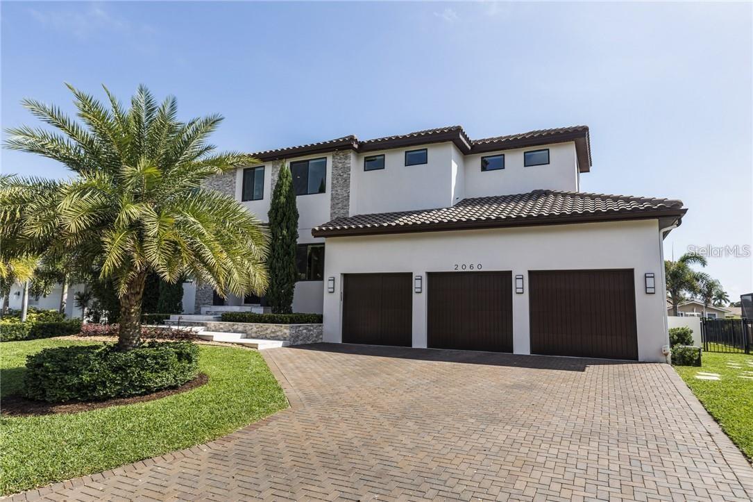 VENETIAN ISLES - Residential