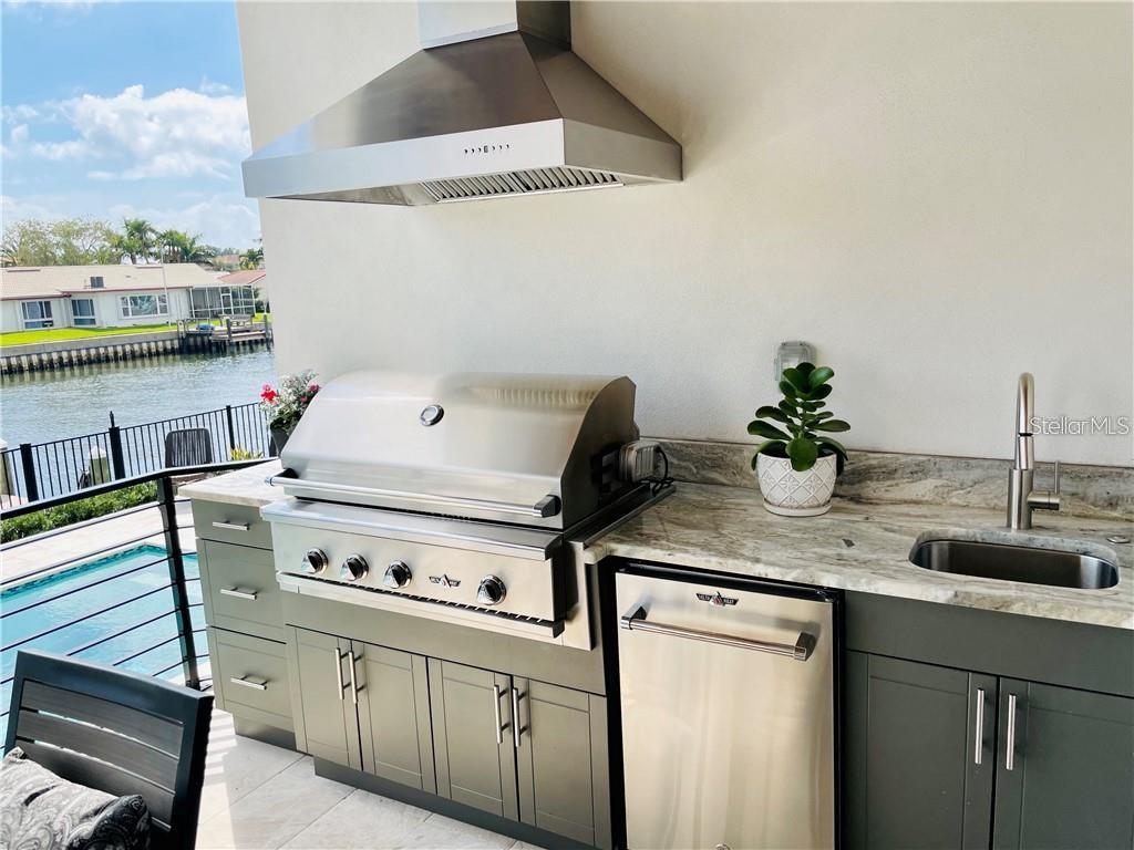 VENETIAN ISLES - Residential