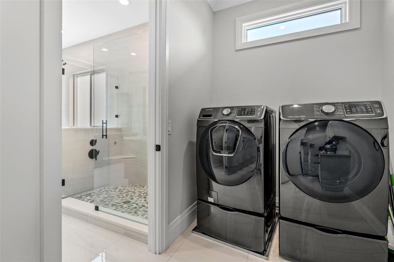 VENETIAN ISLES - Residential