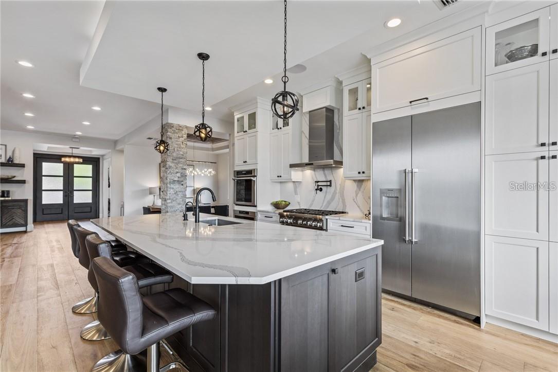 VENETIAN ISLES - Residential