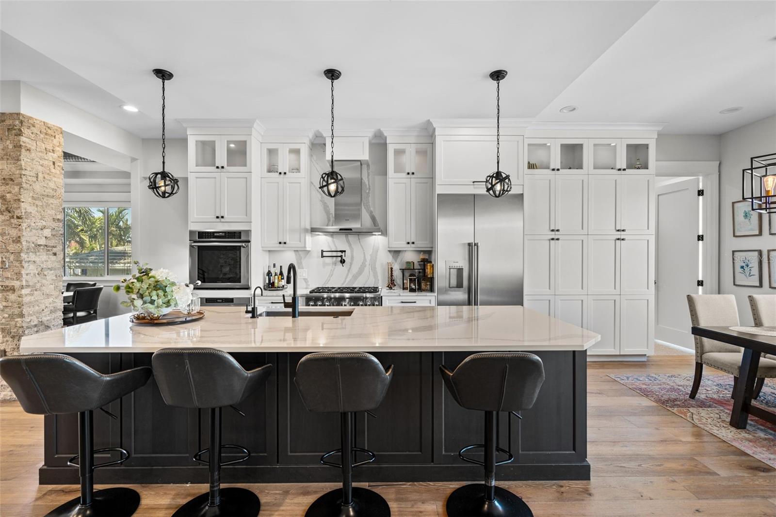 VENETIAN ISLES - Residential