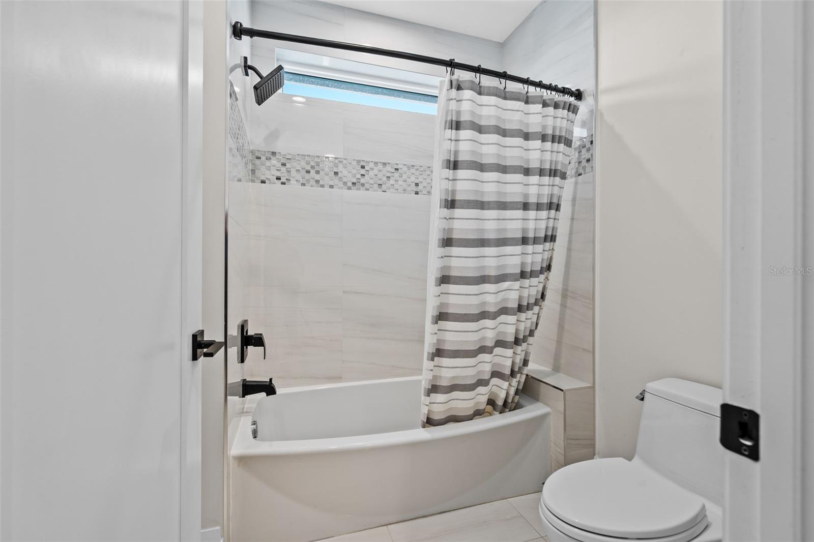 VENETIAN ISLES - Residential