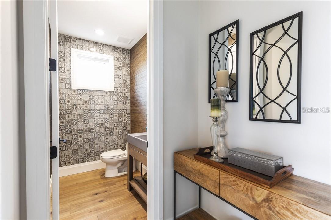 VENETIAN ISLES - Residential