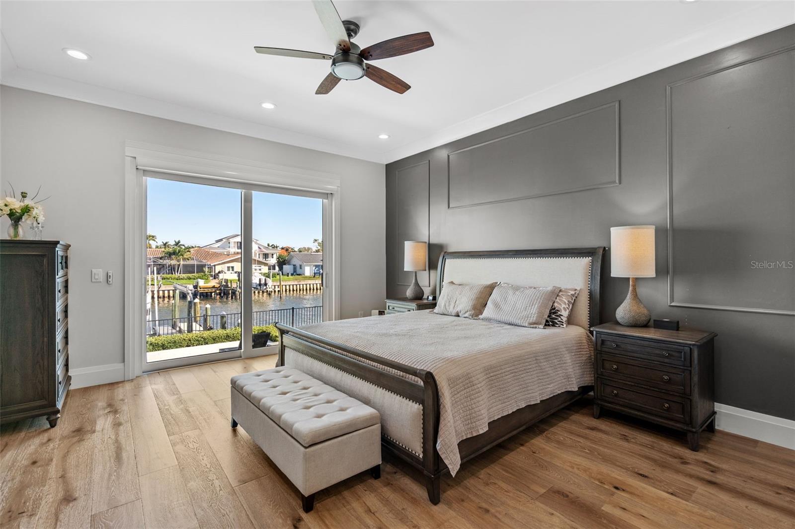 VENETIAN ISLES - Residential