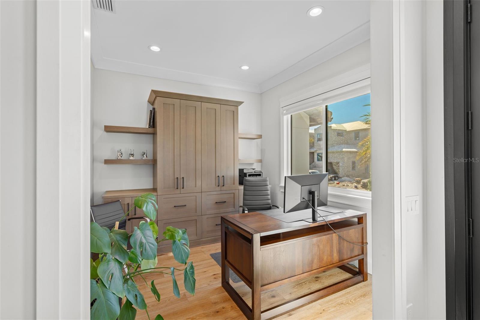 VENETIAN ISLES - Residential