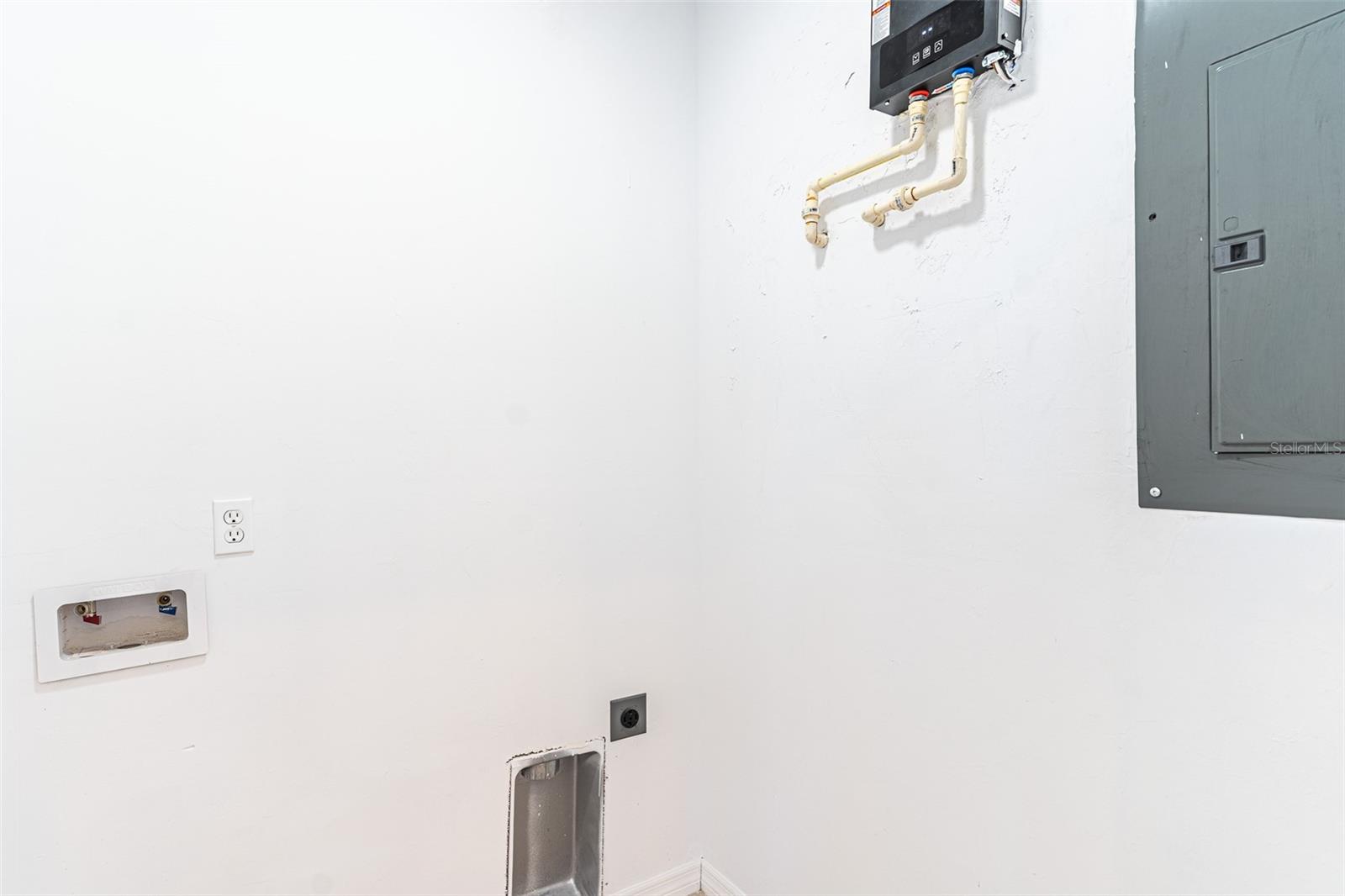 HIGHLANDS PARK ESTATE - Residential