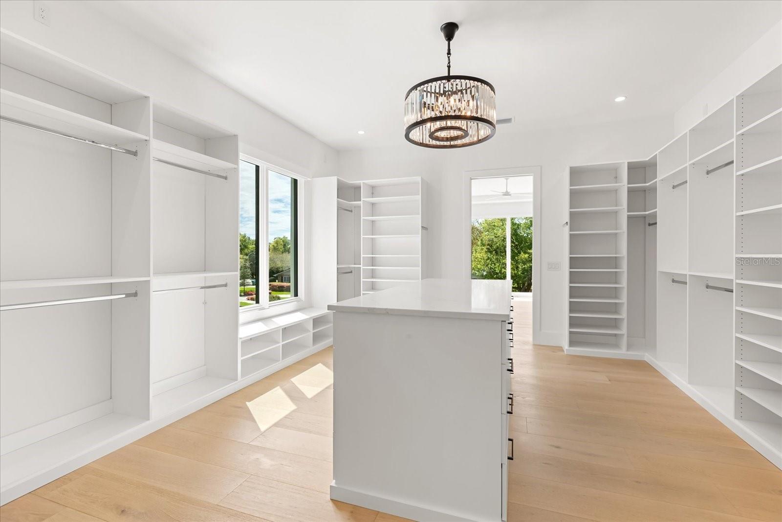 TUSCANIA - Residential