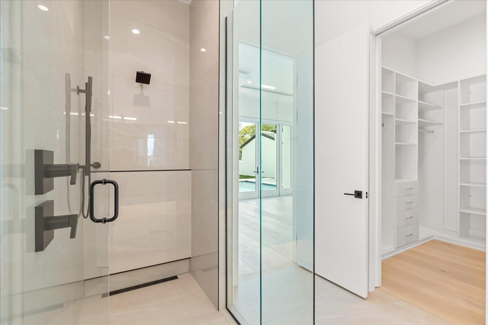 TUSCANIA - Residential