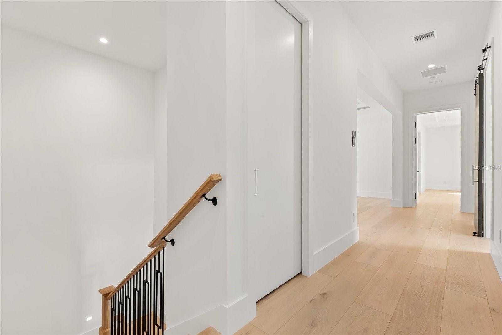 TUSCANIA - Residential