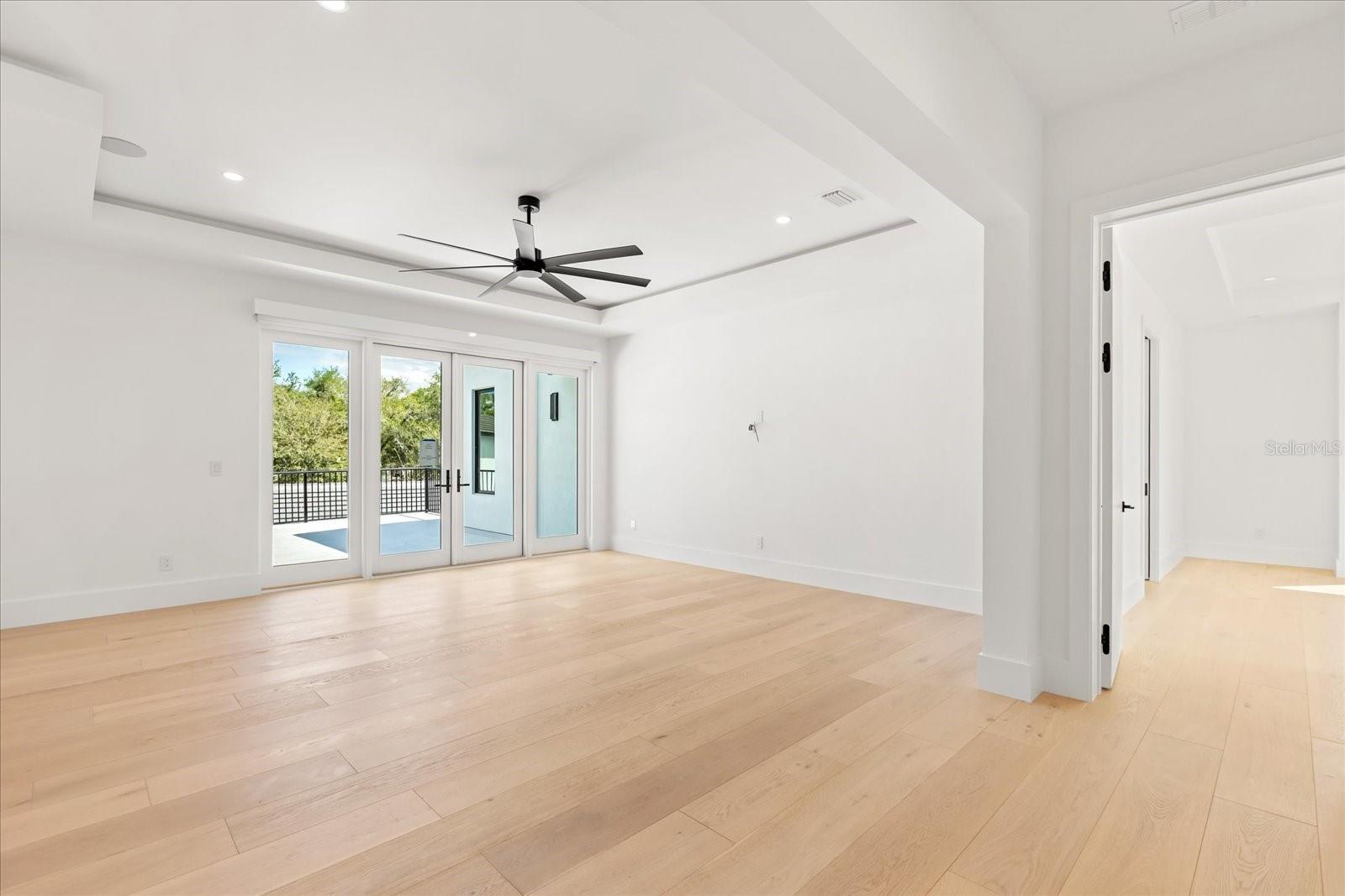 TUSCANIA - Residential