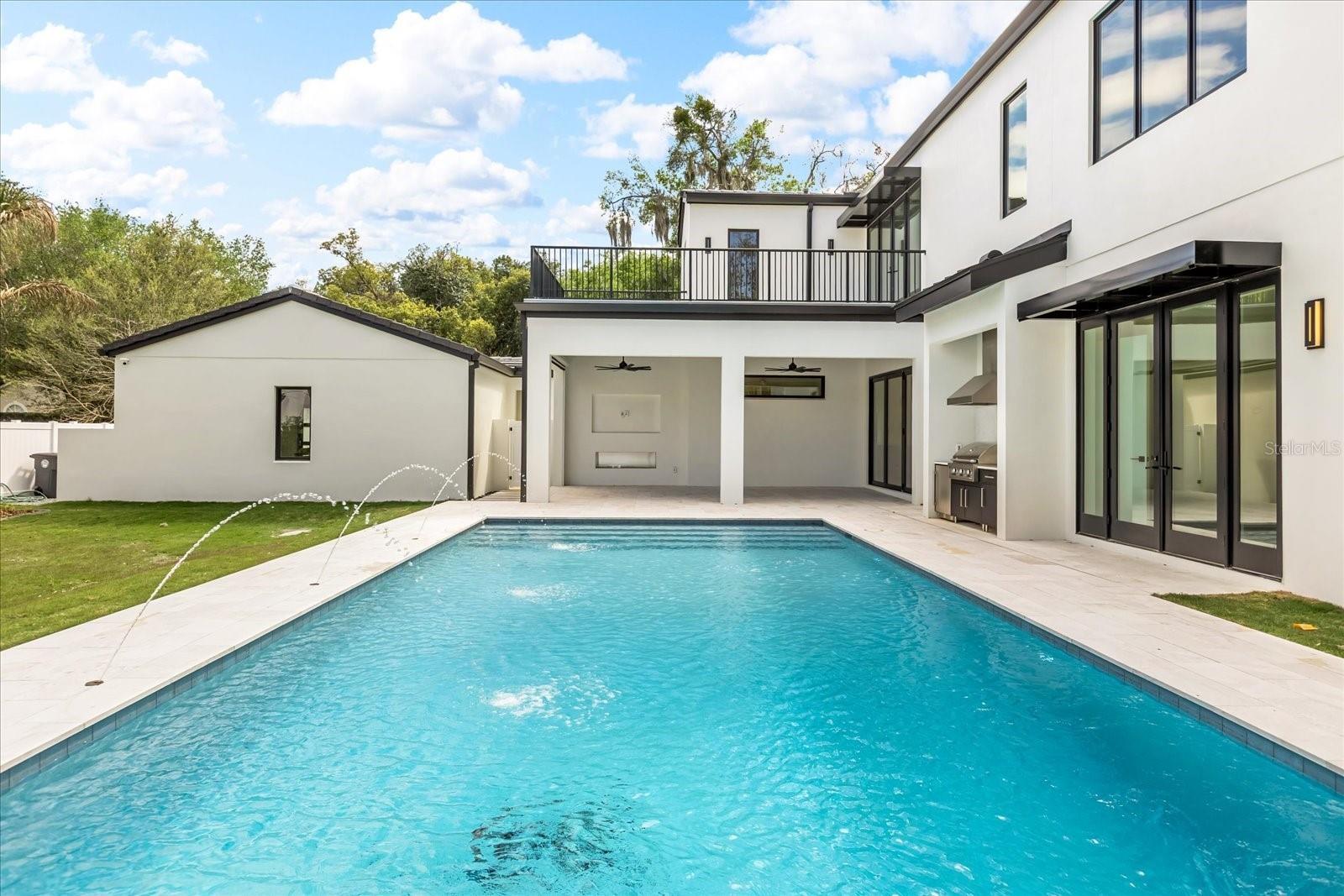 TUSCANIA - Residential